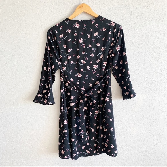 Lulu's Love Blossoms Black Floral Button-Up Dress - Picture 5 of 11
